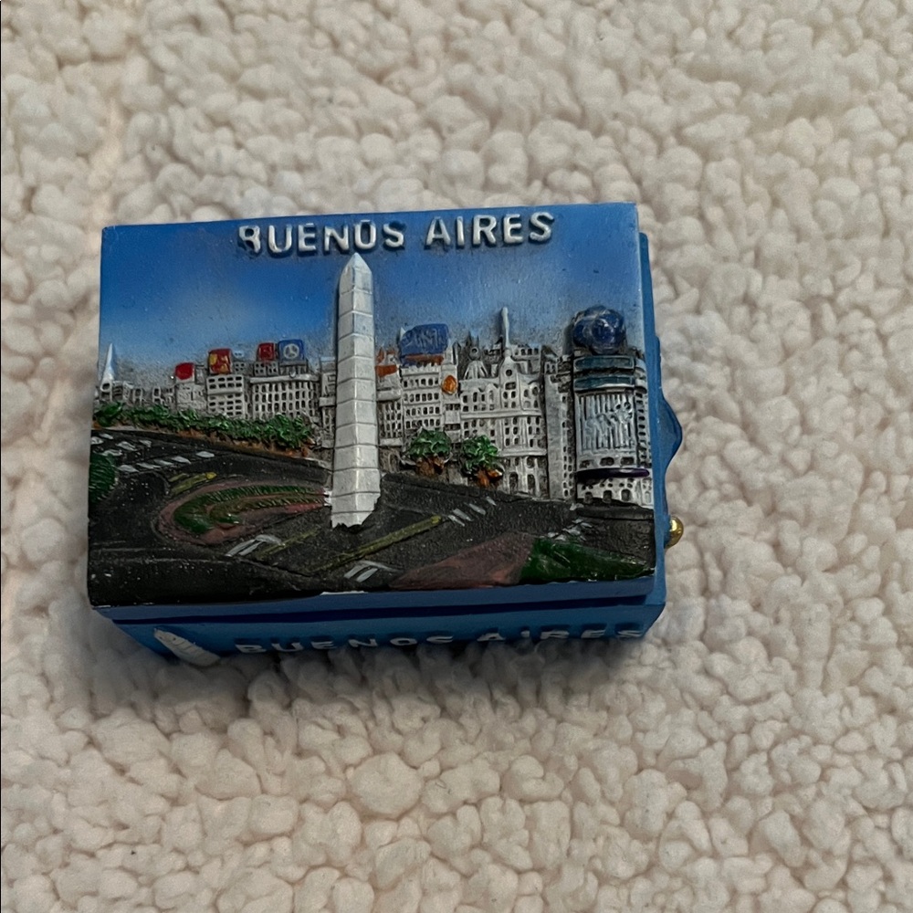 Buenos Aires Souvenir Box